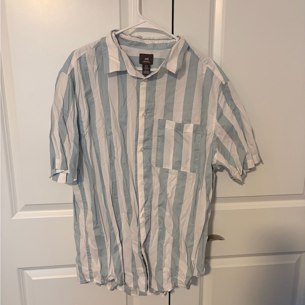 H&M Men's Casual Blue and White Striped Shirt